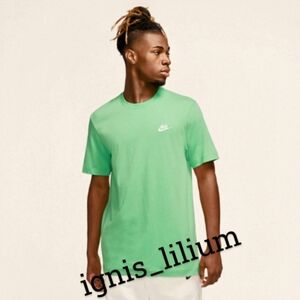 Nike tee XL green